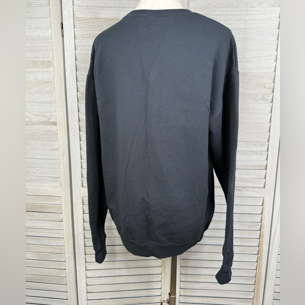 DISNEY Hocus Pocus Crewneck Sweatshirt Black/Multi-Medium - Picture 2 of 2